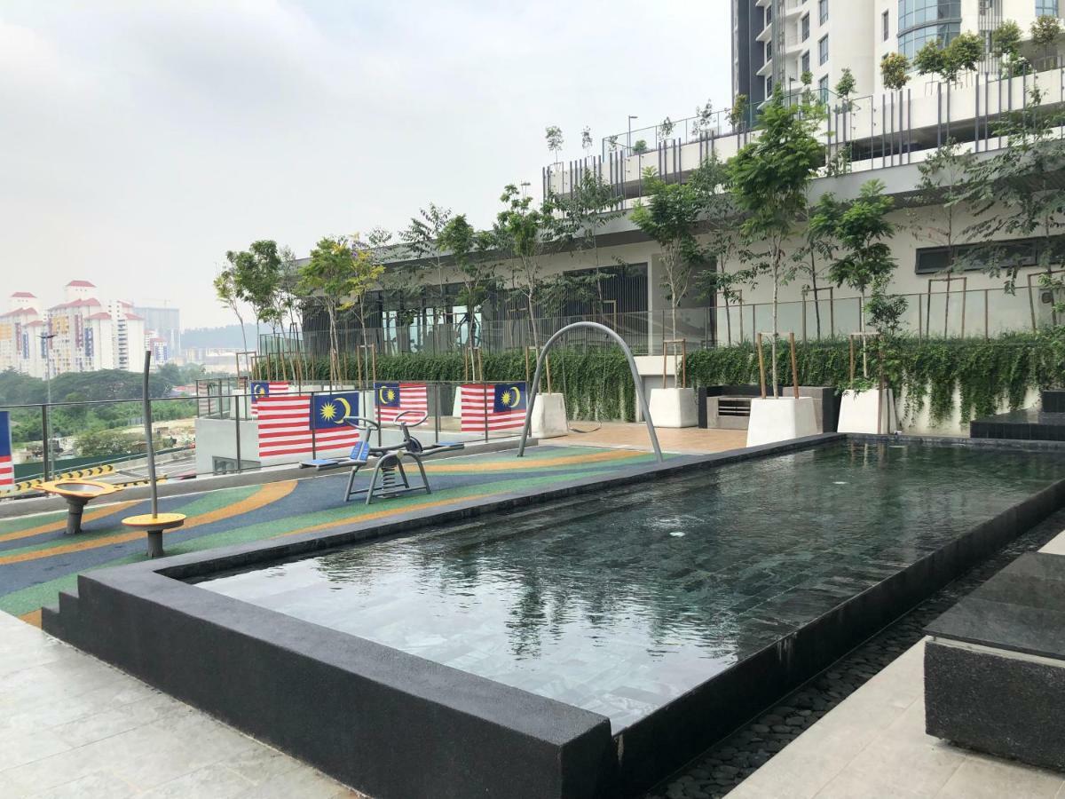 Vivo suites by SubHome Kuala Lumpur Esterno foto